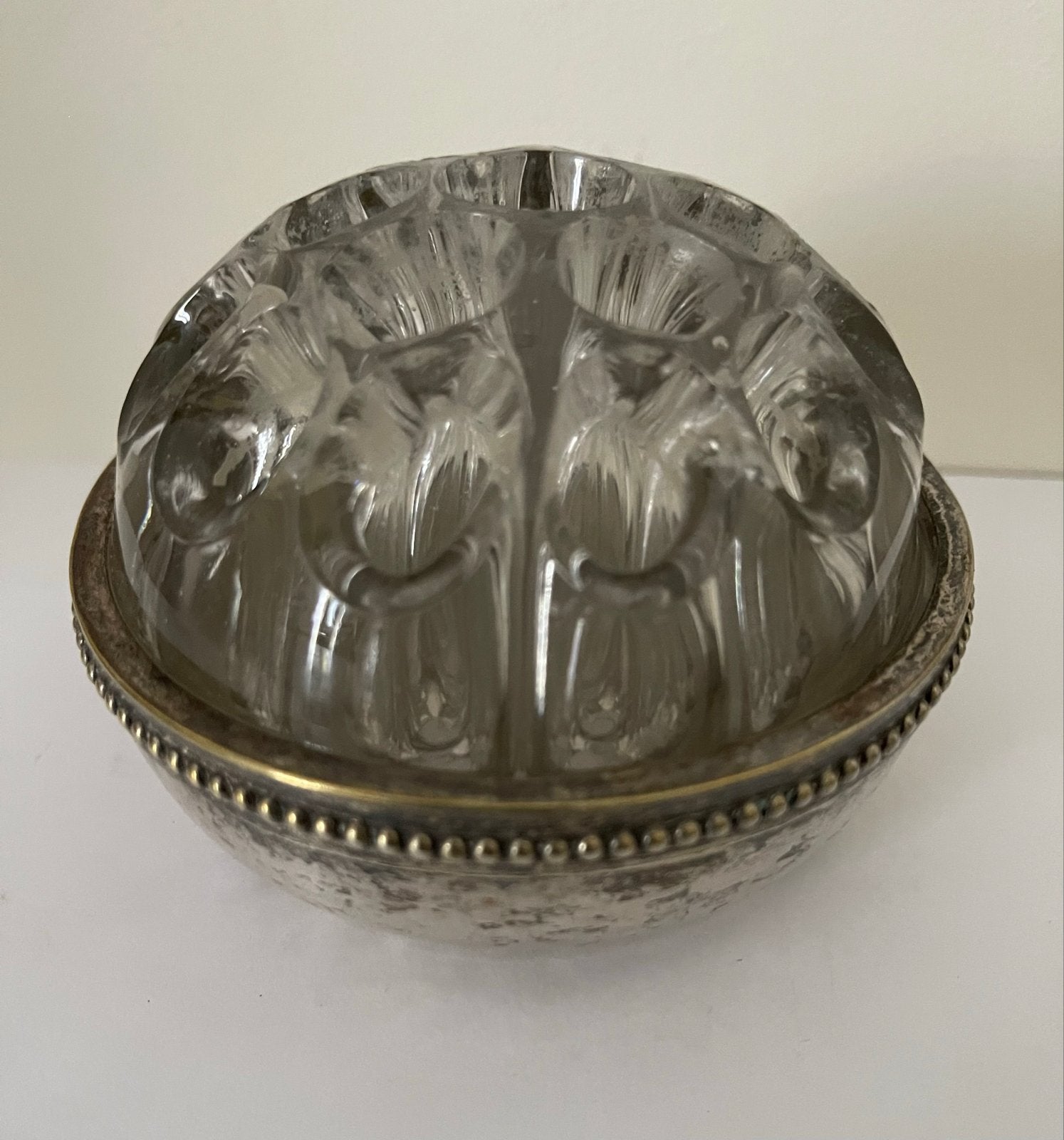 Vintage Franse bloemenhouder met metalen zilver look schaal, Ophalen of Verzenden