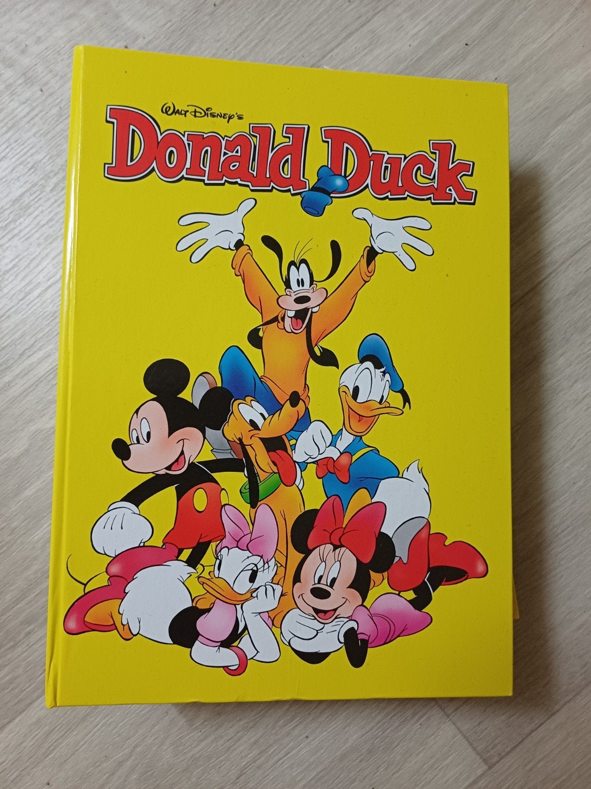 75 Donald Duck & Donald Duck Extra mappen (1995-2002), Boeken, Stripboeken, Gelezen, Complete serie of reeks, Ophalen of Verzenden