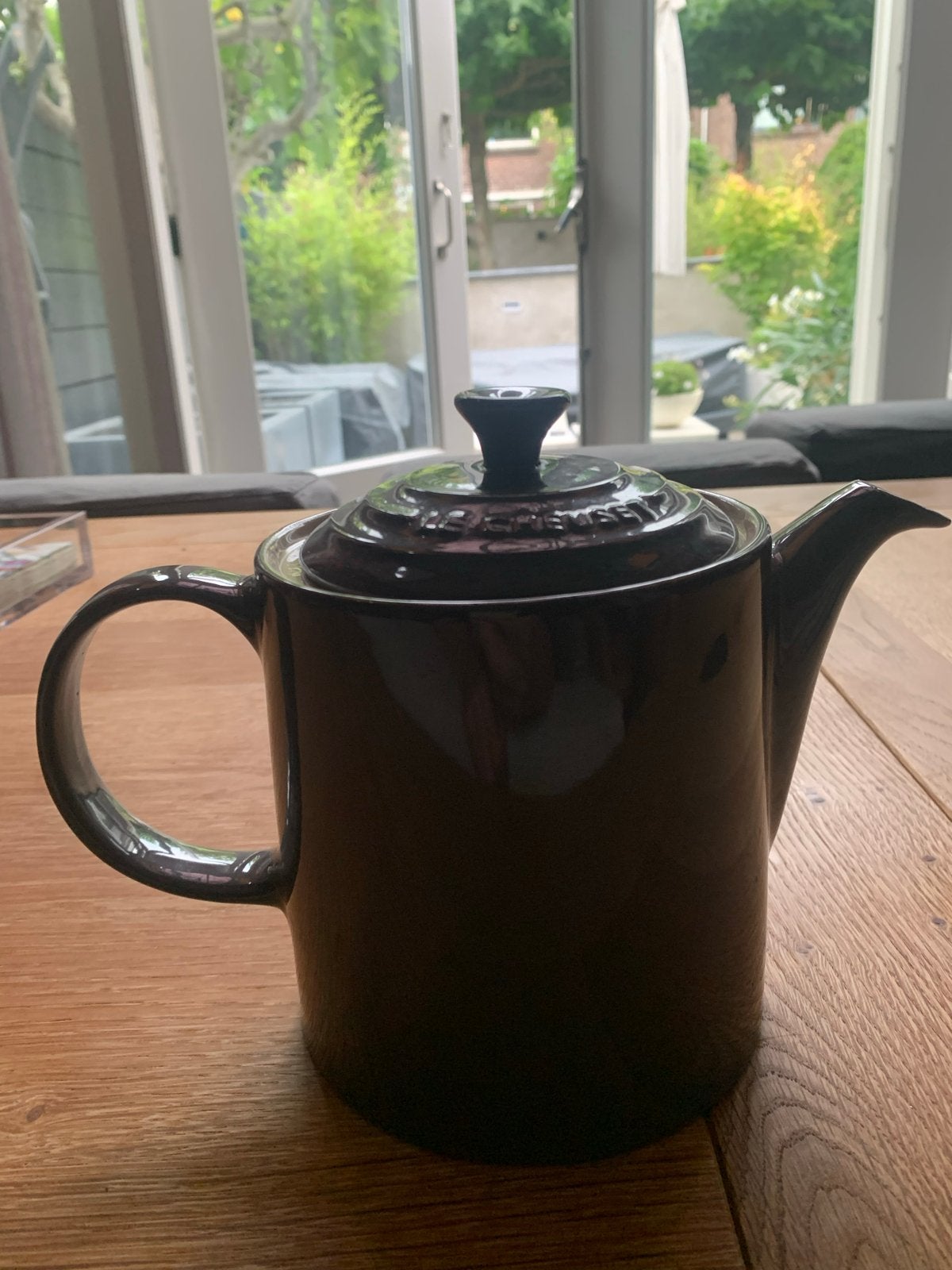Le Creuset Theepot donkergrijs - Zo goed als nieuw, Ophalen, Overige typen, Zo goed als nieuw, Overige stijlen