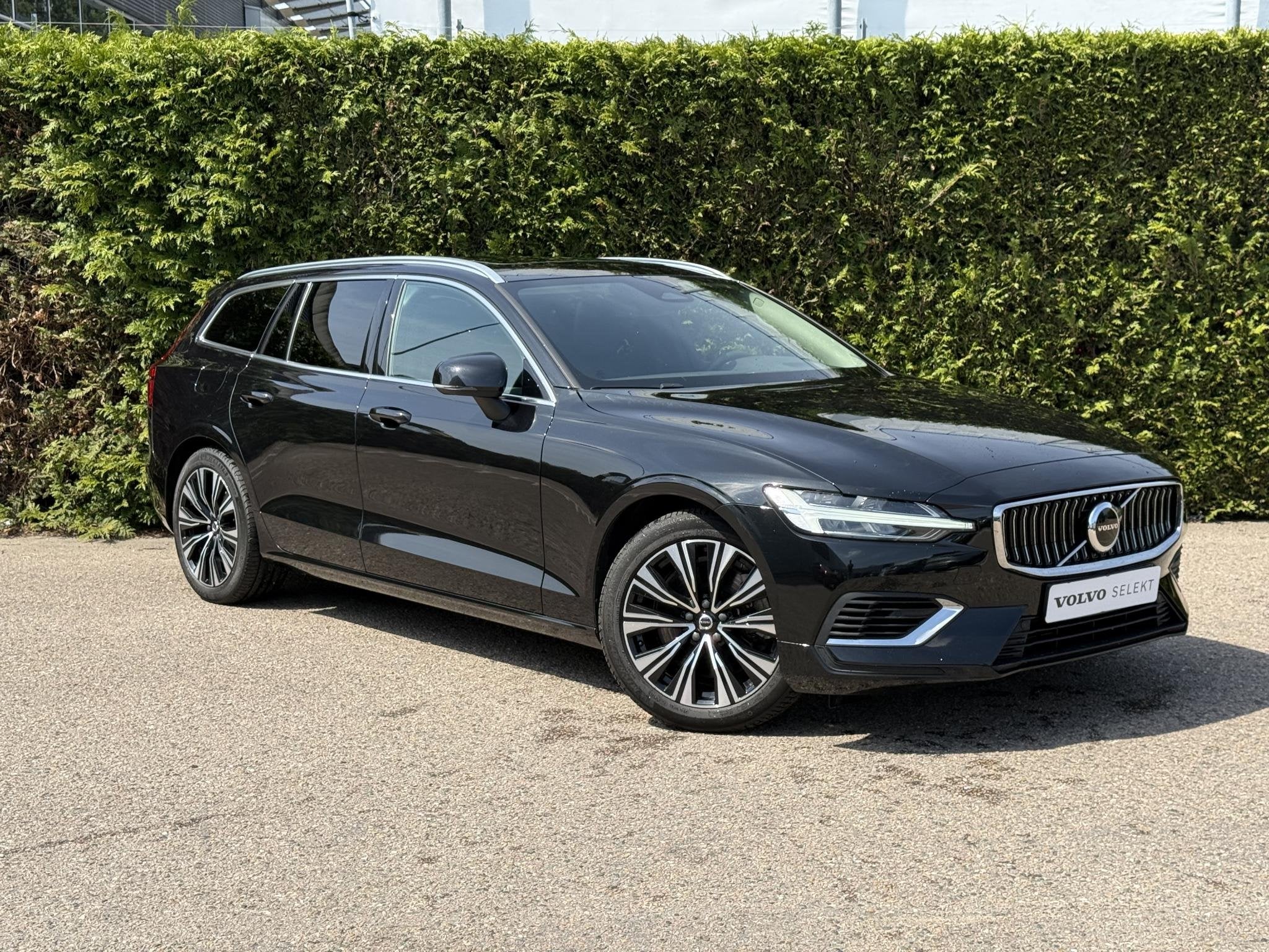 Volvo V60 T6 Plug-in hybrid AWD Ultimate Bright Long Range |, Automaat, 12 maanden, Gebruikt, Euro 6