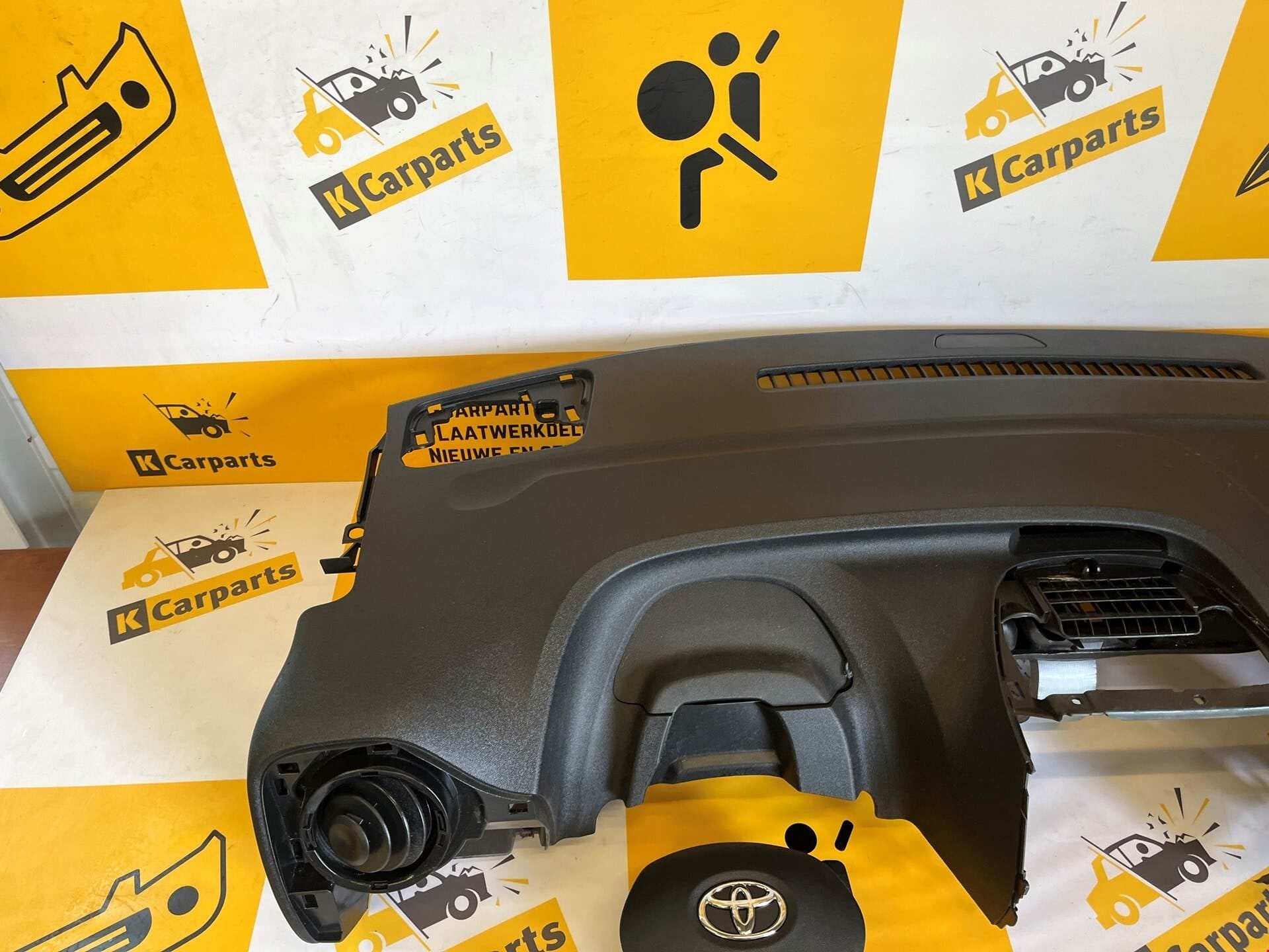 Airbag set Toyota Aygo 2014-2022 Compleet Dashboard set, Info@fabrikant.eu, Fabrikantstraat 1
1000 AA  Amsterdam, NL, Ophalen of Verzenden