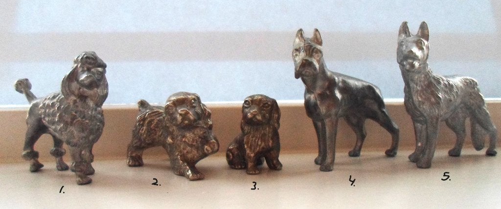 5 Tinnen en zilvertinnen hondjes. 5 euro per stuk., Ophalen of Verzenden, Zo goed als nieuw, Dier