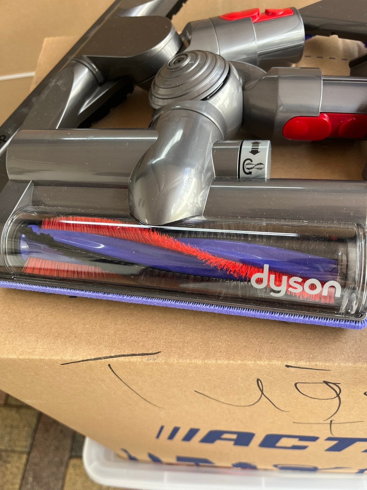 Dyson Stofzuiger Onderdelen en Accessoires, Witgoed en Apparatuur, Stofzuigers, Inclusief accessoires, Gebruikt, Overige typen