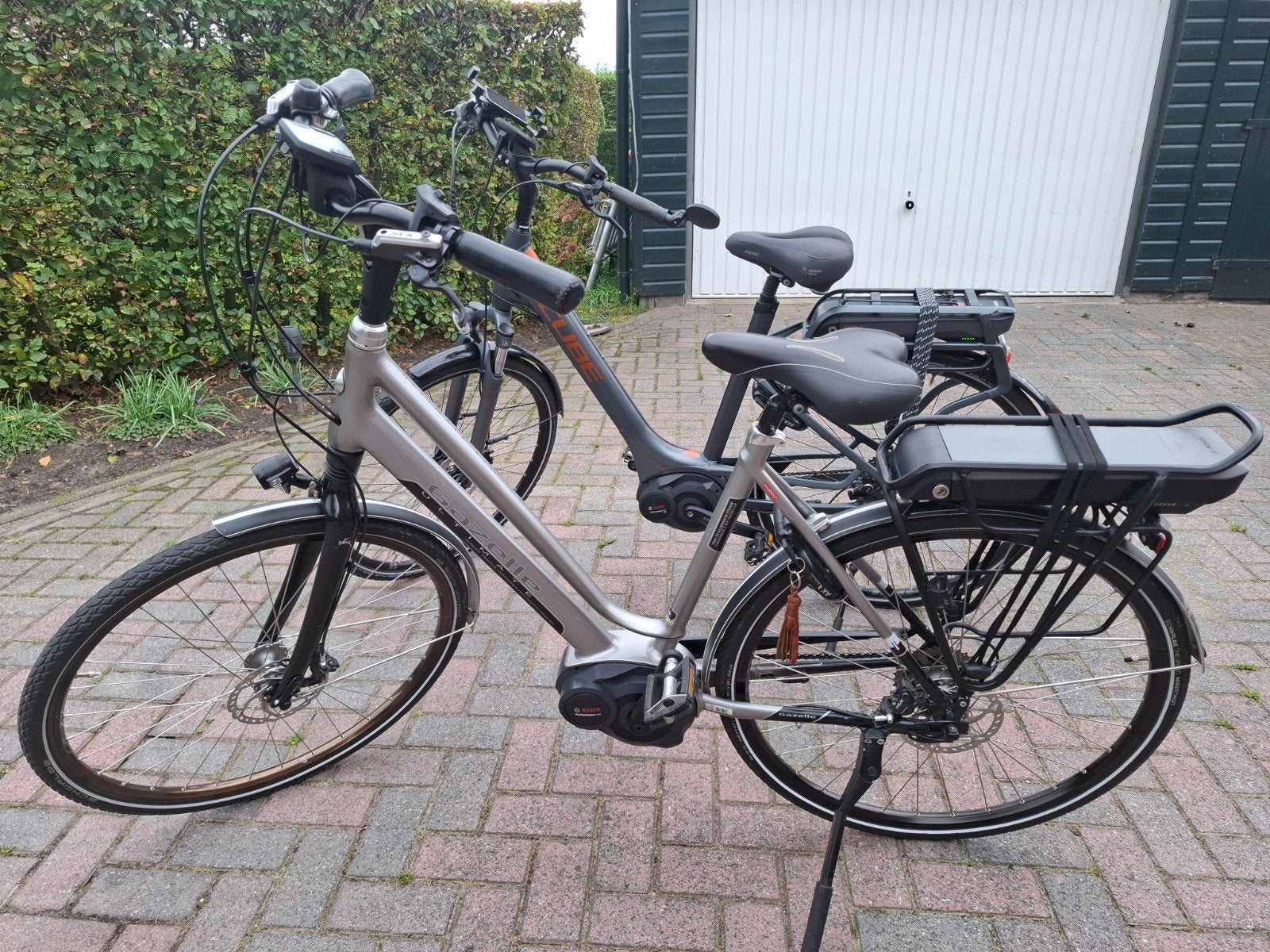 Gazelle Ultimate T2i HMD S10en Cube Touring Hybrid EXC 500 e, Fietsen en Brommers, Ophalen of Verzenden, Zo goed als nieuw, 51 tot 55 cm