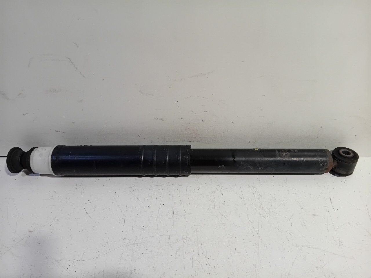 Schokbreker rechts achter Renault Clio, Auto-onderdelen, Onderdelen@venauto.nl, Van der Ven Autorecycling B.V., Gebruikt, Ettenseweg 76, 4706 PB Roosendaal, The Netherlands