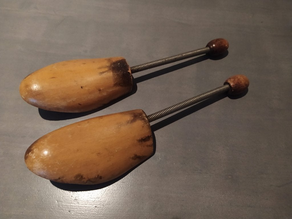 Vintage houten schoenspanners - Maat 41, Gebruikt, Ophalen of Verzenden, Bruin, Vintage