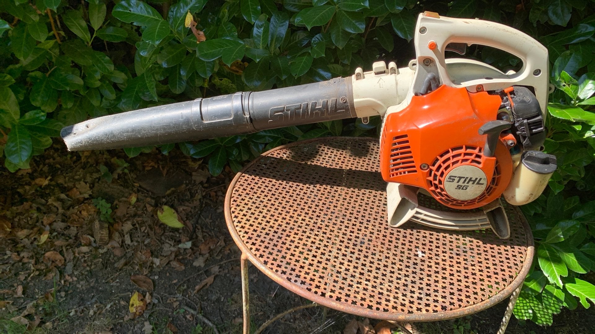 Stihl BG Bladblazer voor reparatie - Start, valt uit, Ophalen of Verzenden, Gebruikt, Benzine, Handgedragen