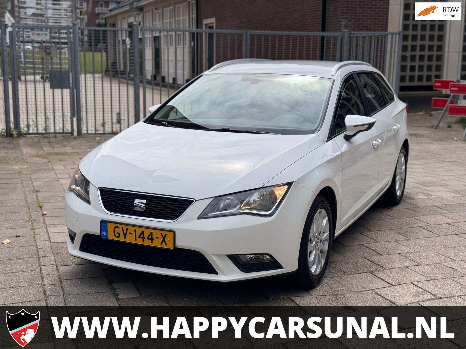 Seat Leon ST 1.2 TSI Style, AIRCO, NAP, CRUISE, NIEUWE APK, Voorwielaandrijving, Dealer onderhouden, Stof, Gebruikt
