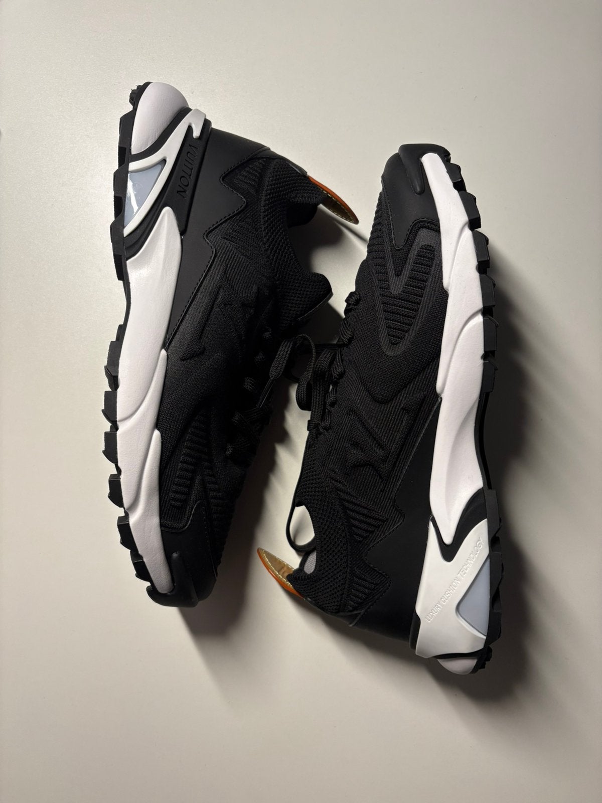 Louis Vuitton LV Tatic Knit sneakers Schoenen, Ophalen of Verzenden, Nieuw, Zwart, Sneakers of Gympen