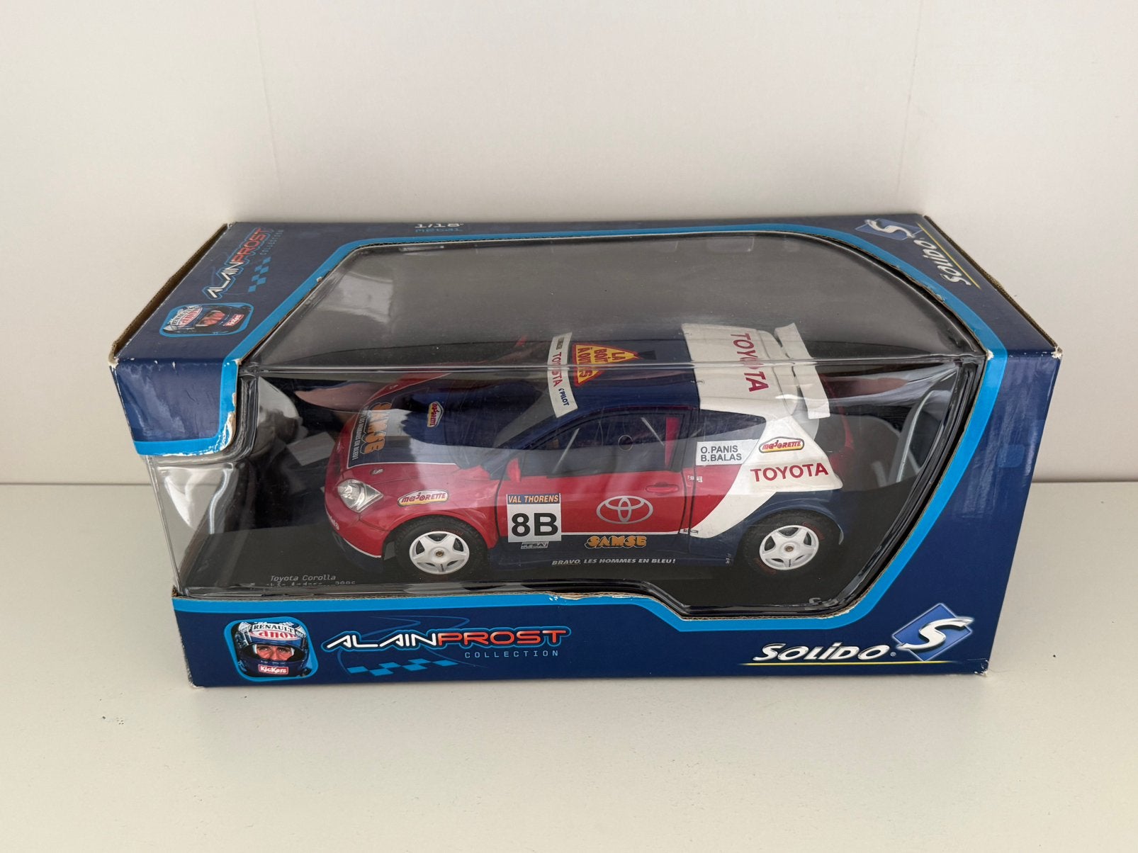 Solido - Toyota Corolla - Schaal 1:18, Hobby en Vrije tijd, Modelauto's | 1:18, Verzenden, Nieuw, Auto, Solido