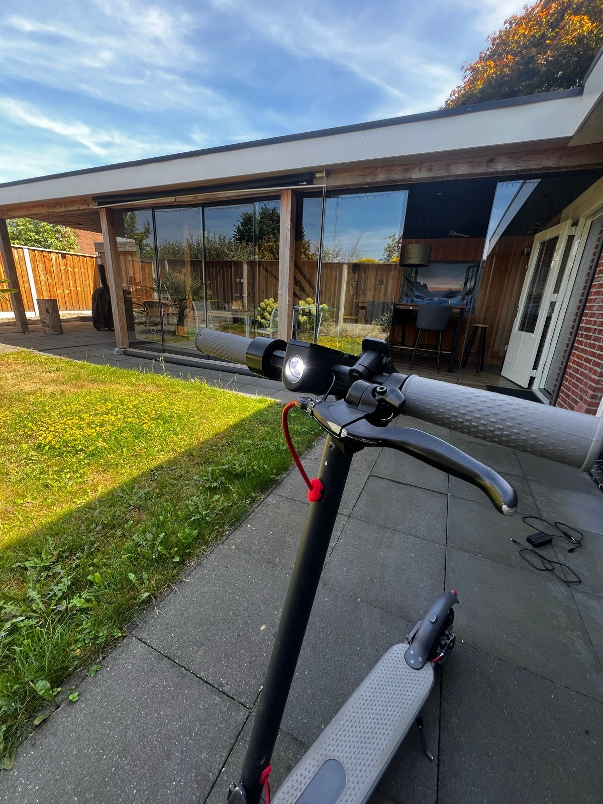 E-step 30km/u inclusief lader Qmwheel, Ophalen, Gebruikt, Elektrische step (E-scooter)