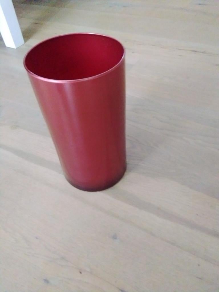 Vaas rood glas, Ophalen of Verzenden, Minder dan 50 cm, Rood, Glas