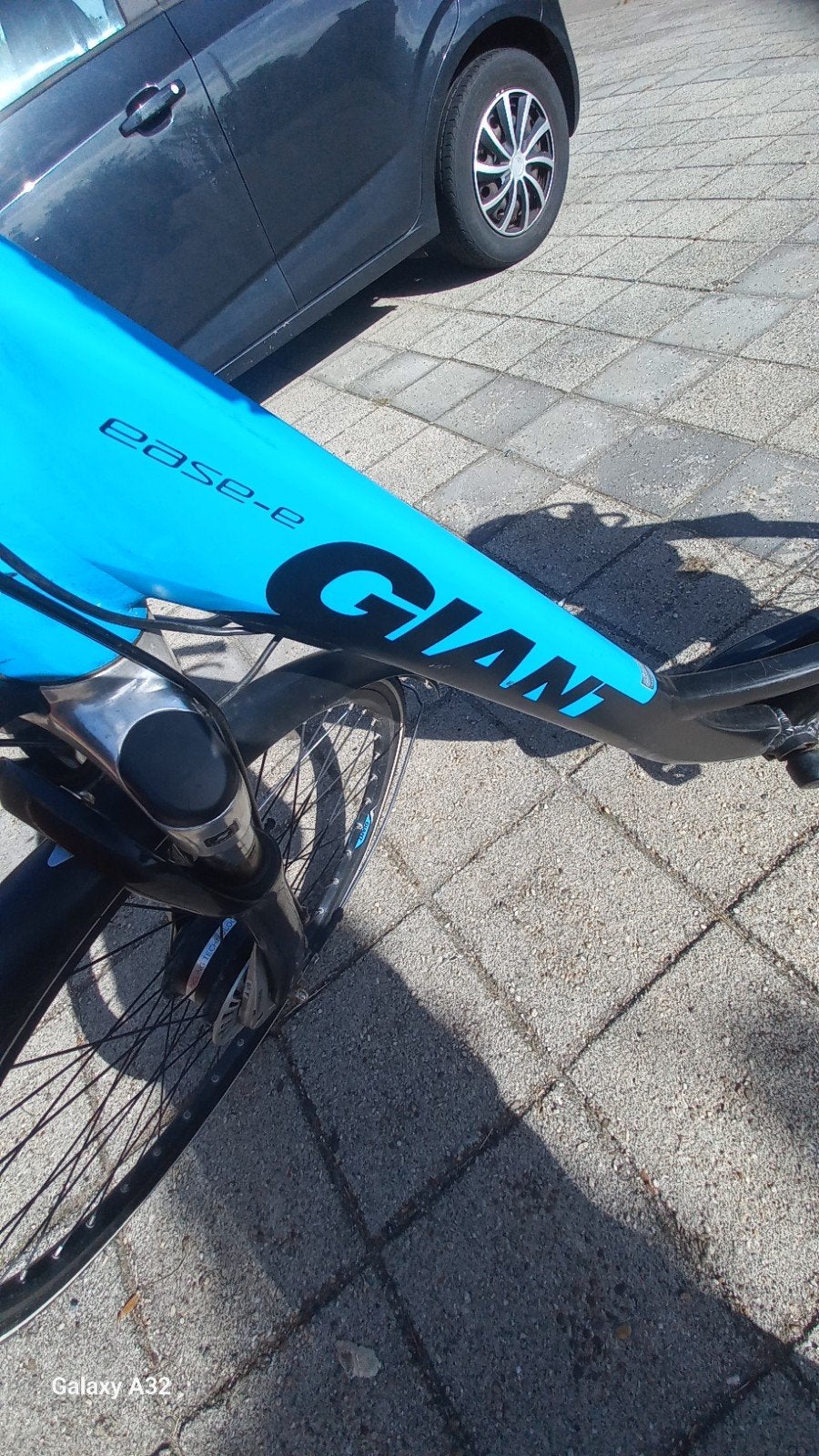 Giant Ease-E E-bike - Defect met los spatbord, Fietsen en Brommers, Ophalen of Verzenden