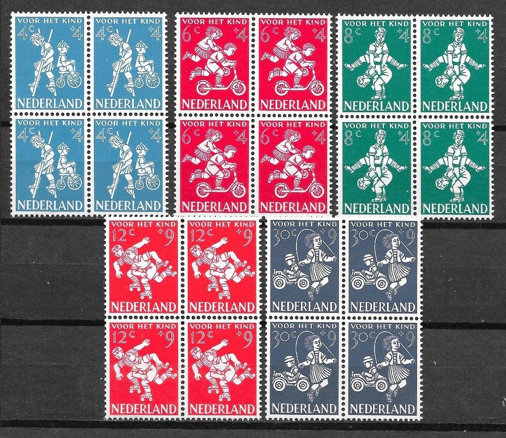 Nvph 715-719 postfris cw 28,00 blok van 4, Ophalen of Verzenden