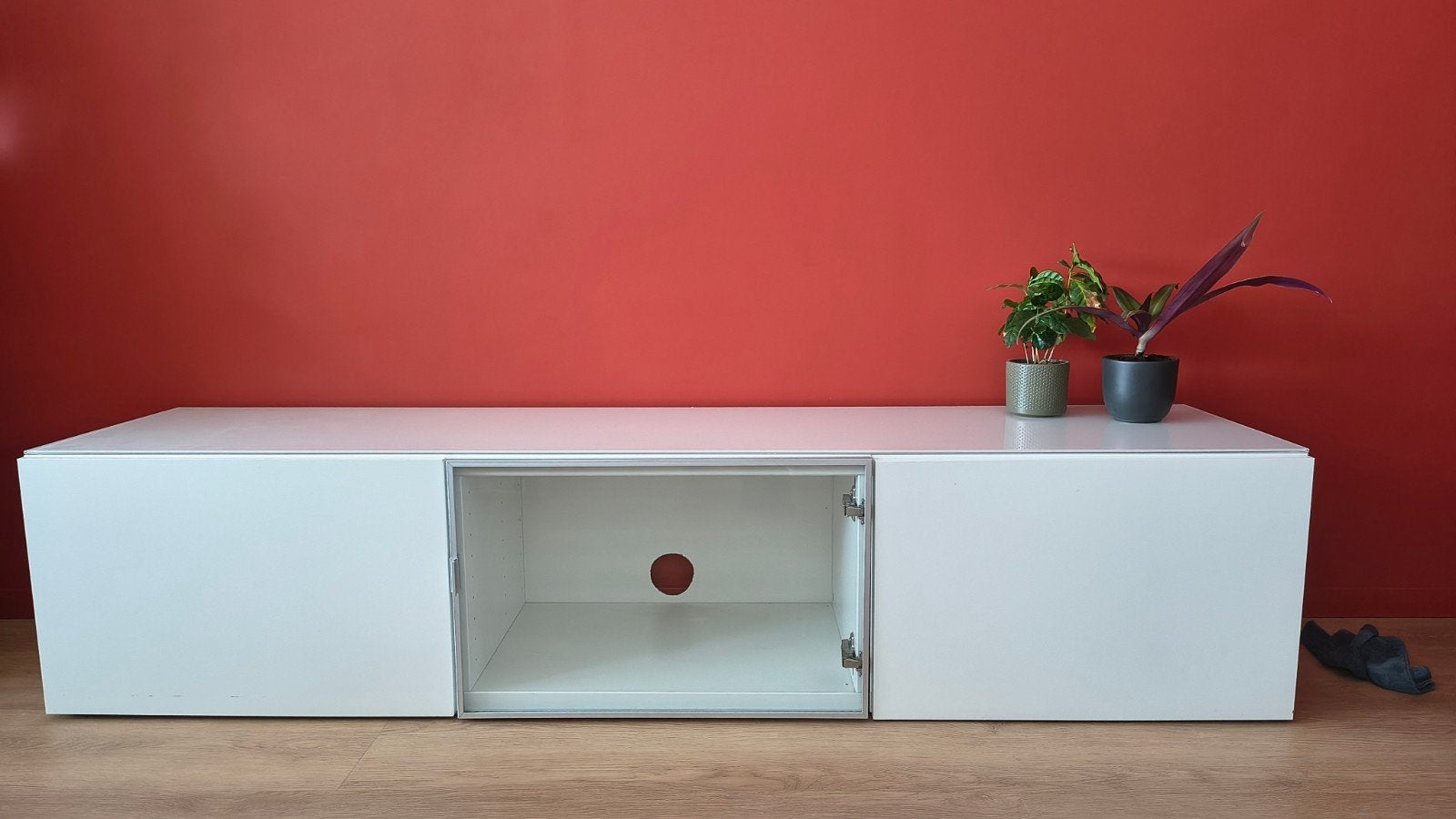 TV meubel met glasplaat, Ophalen, 25 tot 50 cm, 150 tot 200 cm, Minder dan 100 cm