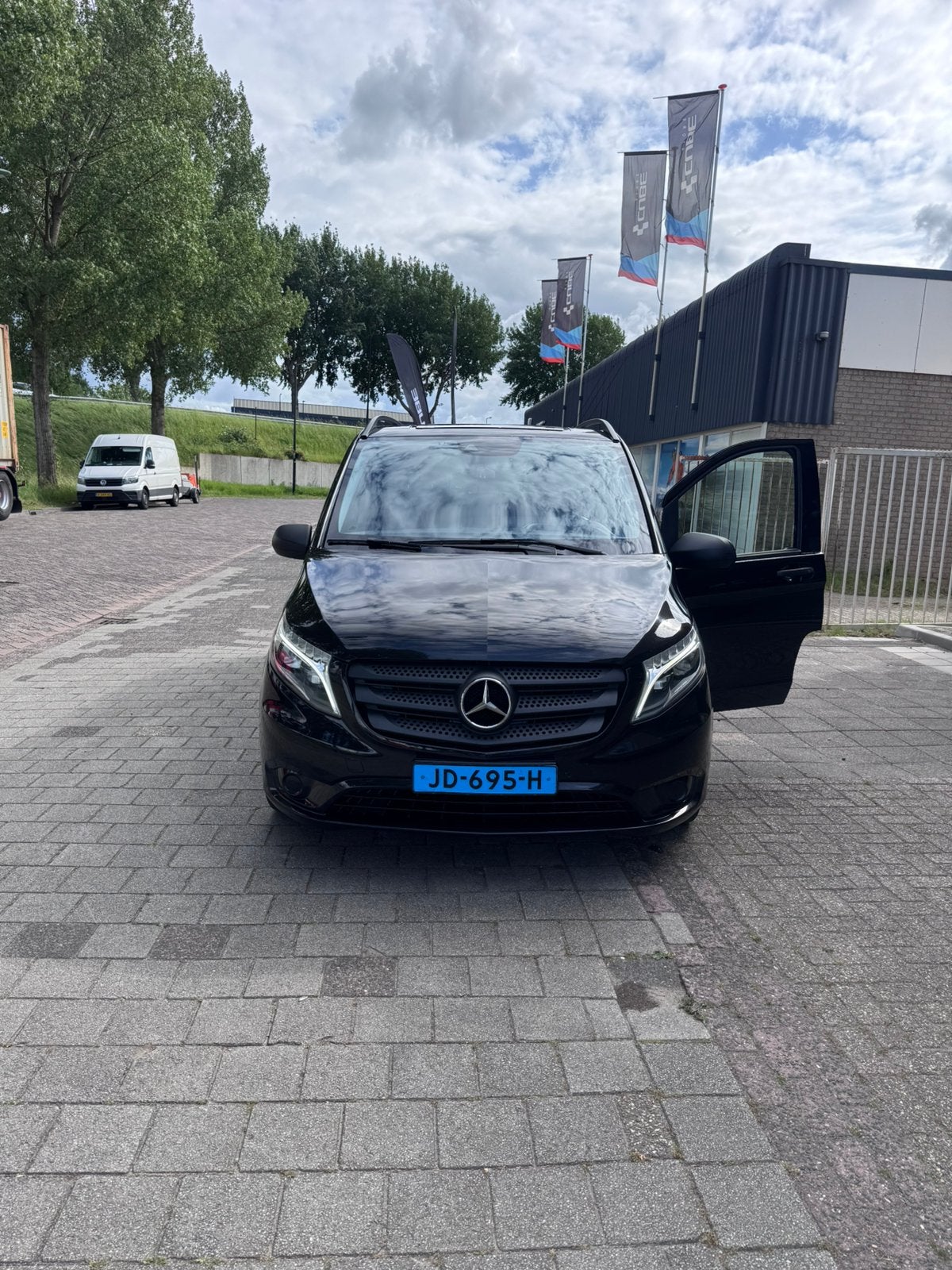 Mercedes-Benz Vito 2.1 114 CDI XL Tourer AUT 2016 Zwart, Automaat, 2000 kg, Zwart, Origineel Nederlands