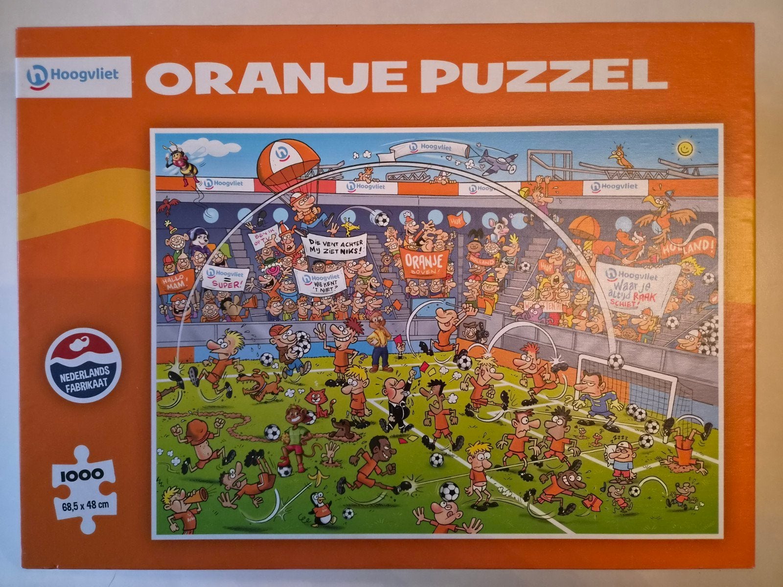 Hoogvliet Oranje Puzzel 1000 stukjes voetbalstadion, Ophalen of Verzenden, Gebruikt
