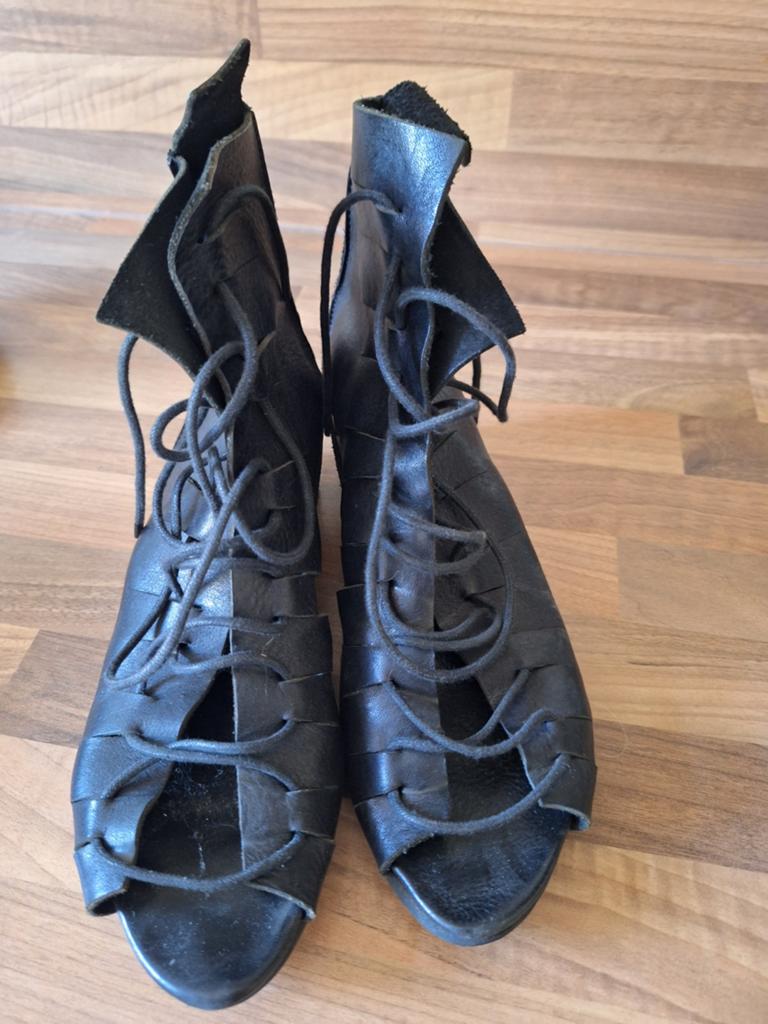 Trippen sandalen met veters - maat 38, Kleding | Dames, Schoenen, Zwart, Gedragen, Trippen, Sandalen of Muiltjes