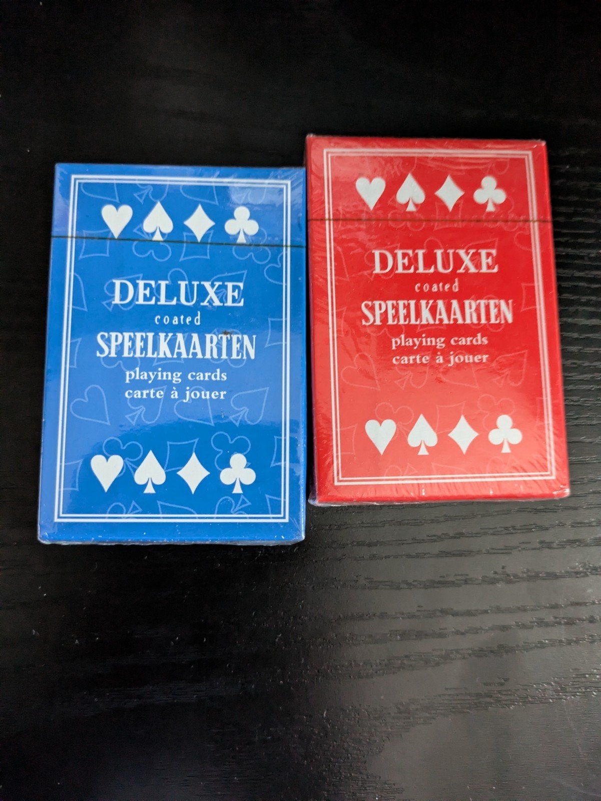 DELUXE gecoate speelkaarten - Blauw & Rood set, Vijf spelers of meer, Ophalen of Verzenden, Nieuw, DELUXE