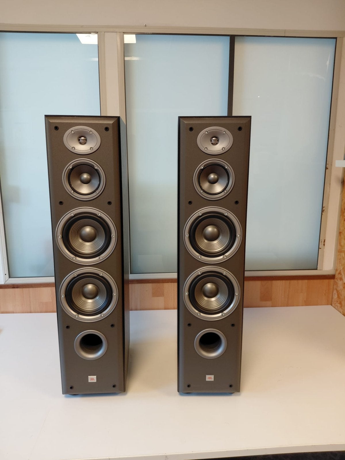 Jbl Northridge E serie  speakerset, Audio, Tv en Foto, Ophalen of Verzenden, Zo goed als nieuw, JBL