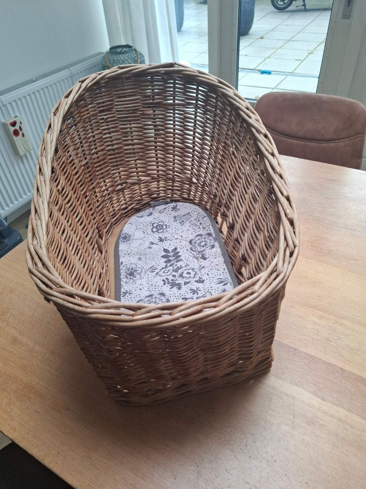 Rotan fietsmand achterop, Fietsen en Brommers, Fietsaccessoires | Fietsmanden, Ophalen, Gebruikt, Fietsmand