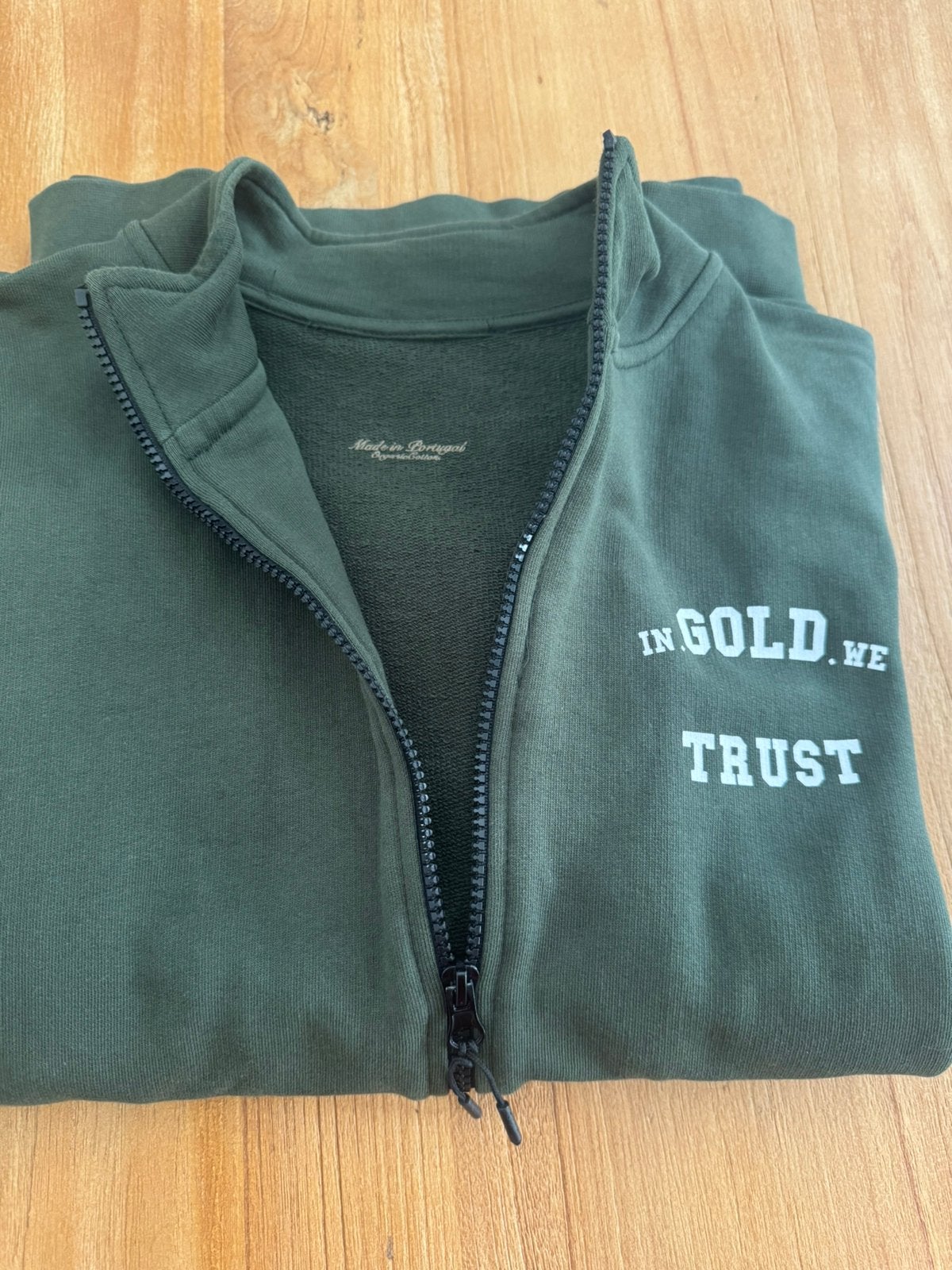 Nieuw vest in gold we trust, Ophalen of Verzenden, Nieuw, Maat 48/50 (M)