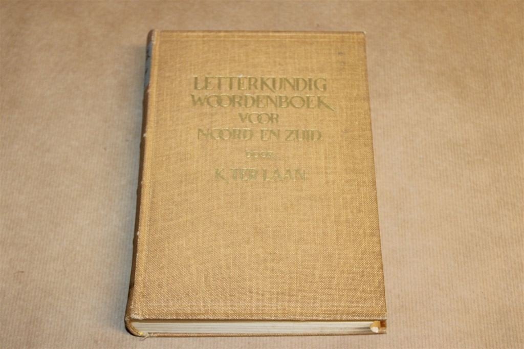 Letterkundig Woordenboek Noord en Zuid — K. ter Laan 1952, Boeken, Ophalen of Verzenden, Gelezen