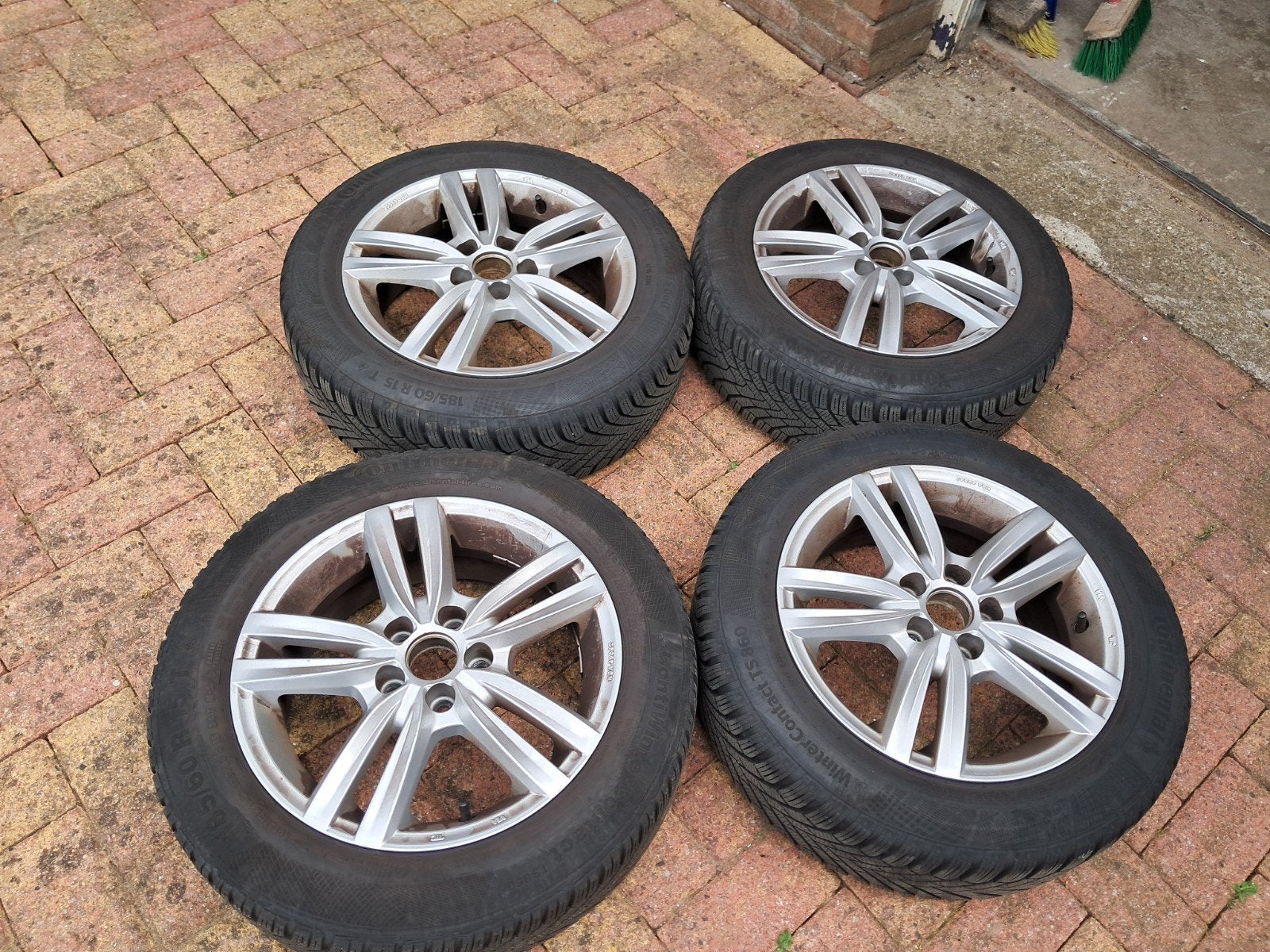 4,winterbanden op aluminium velgen, Auto-onderdelen, Ophalen, 15 inch, Banden en Velgen, 185 mm