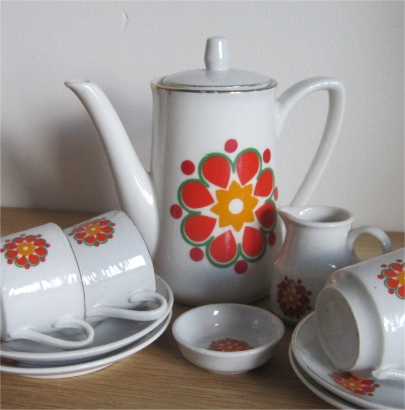 Compleet kinderserviesje met oranje bloemen (jaren '60), Ophalen of Verzenden