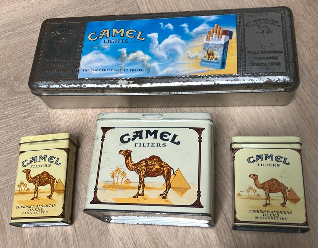 4 Camel sigarettenblikjes, Ophalen of Verzenden, Gebruikt, Tabaksdoos of Verpakking