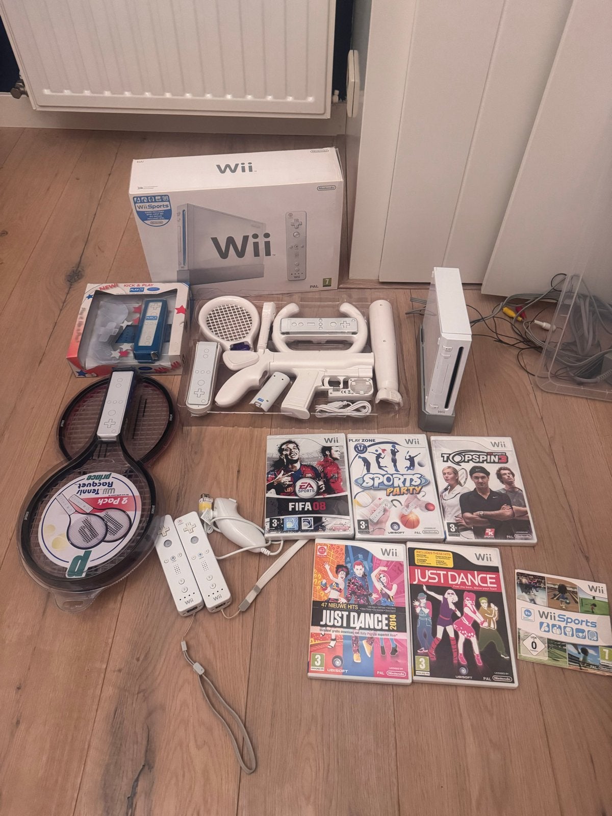 Complete Nintendo Wii bundel met spellen en accessoires, Spelcomputers en Games, Spelcomputers | Nintendo Wii, Zo goed als nieuw
