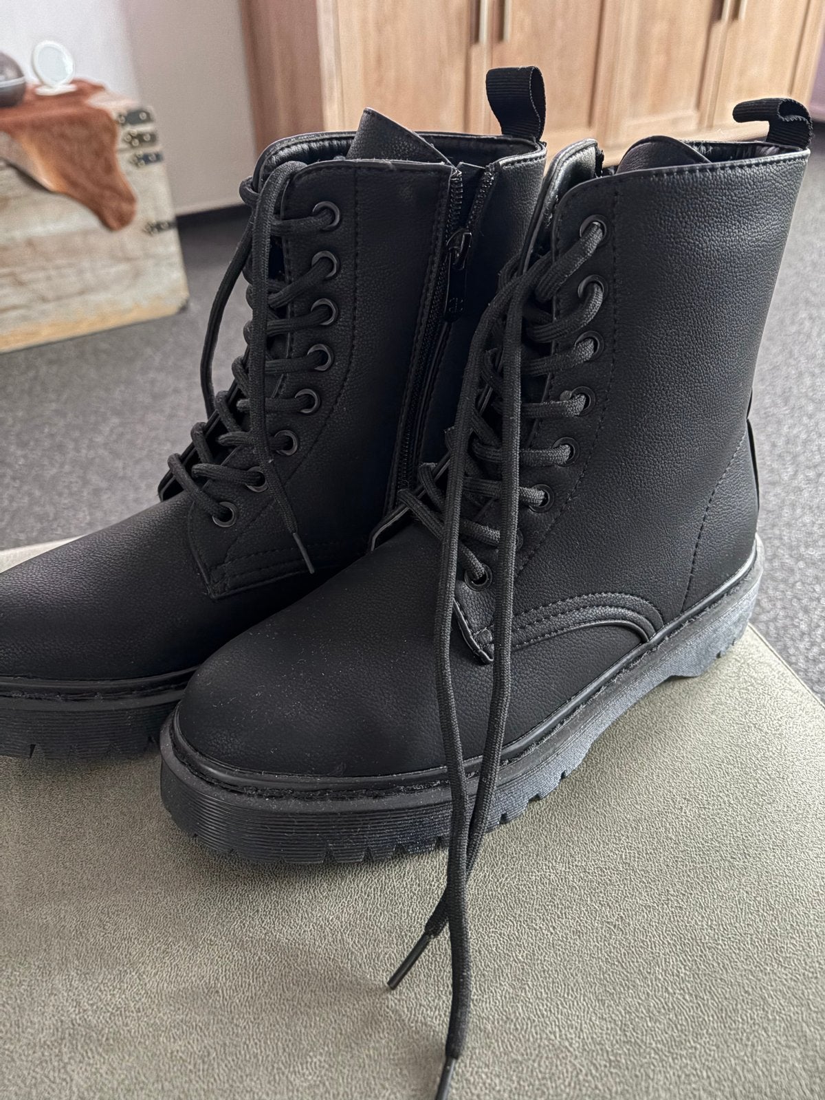 Zwarte veterlaarzen van Lucky Shoes, maat 39, Kleding | Dames, Zwart, Lage of Enkellaarzen, Nieuw, Ophalen of Verzenden