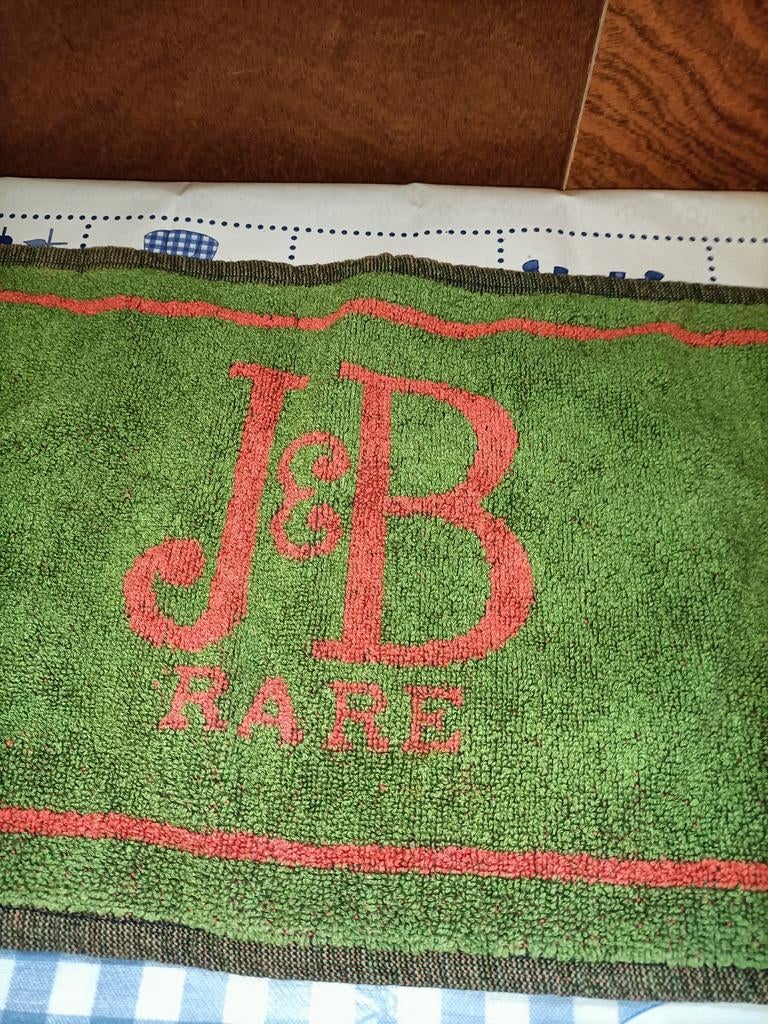 J&B whiskey bartowel bardoekje, Ophalen of Verzenden, Zo goed als nieuw, Gebruiksvoorwerp
