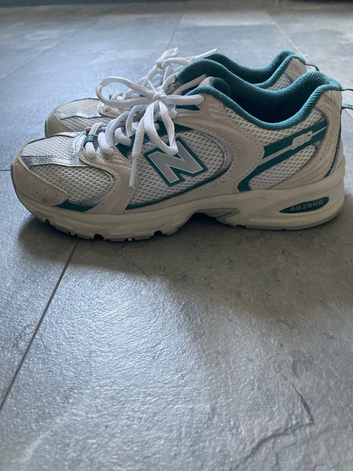 New Balance sneakers maat 38,5 - Zo goed als nieuw, Ophalen, Zo goed als nieuw, Sneakers of Gympen
