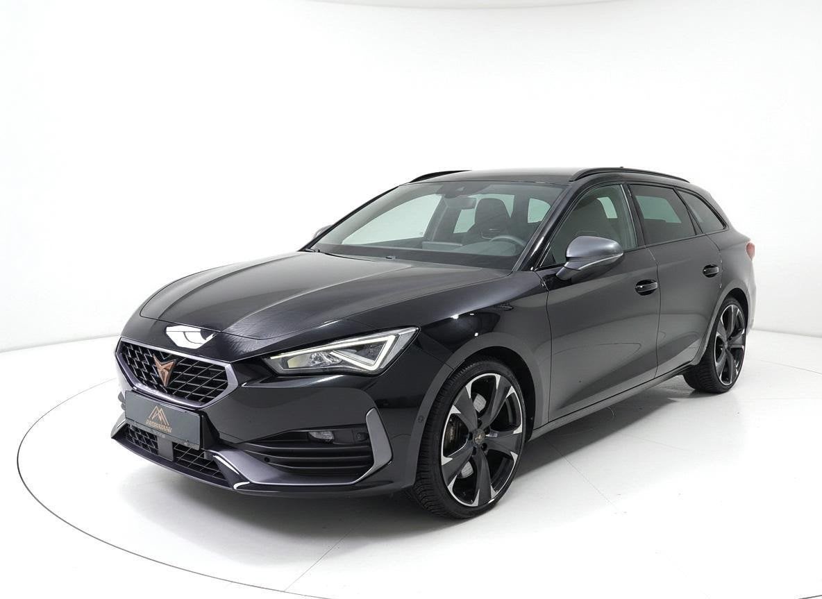 CUPRA Leon Sportstourer 1.4 e-Hybrid VZ Adrenaline, Auto's, Dealer onderhouden, 77 km/l, Gebruikt, 4 cilinders