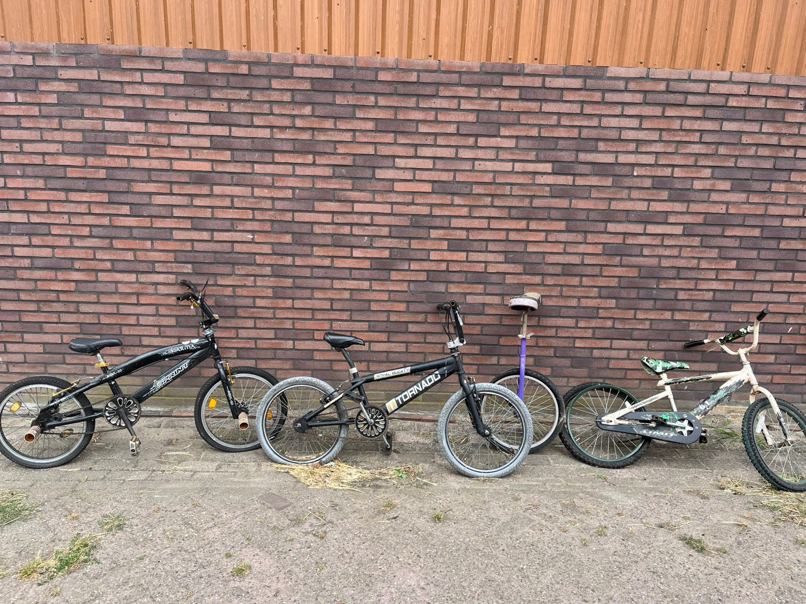 Opknap fietajes, Ophalen, Gebruikt