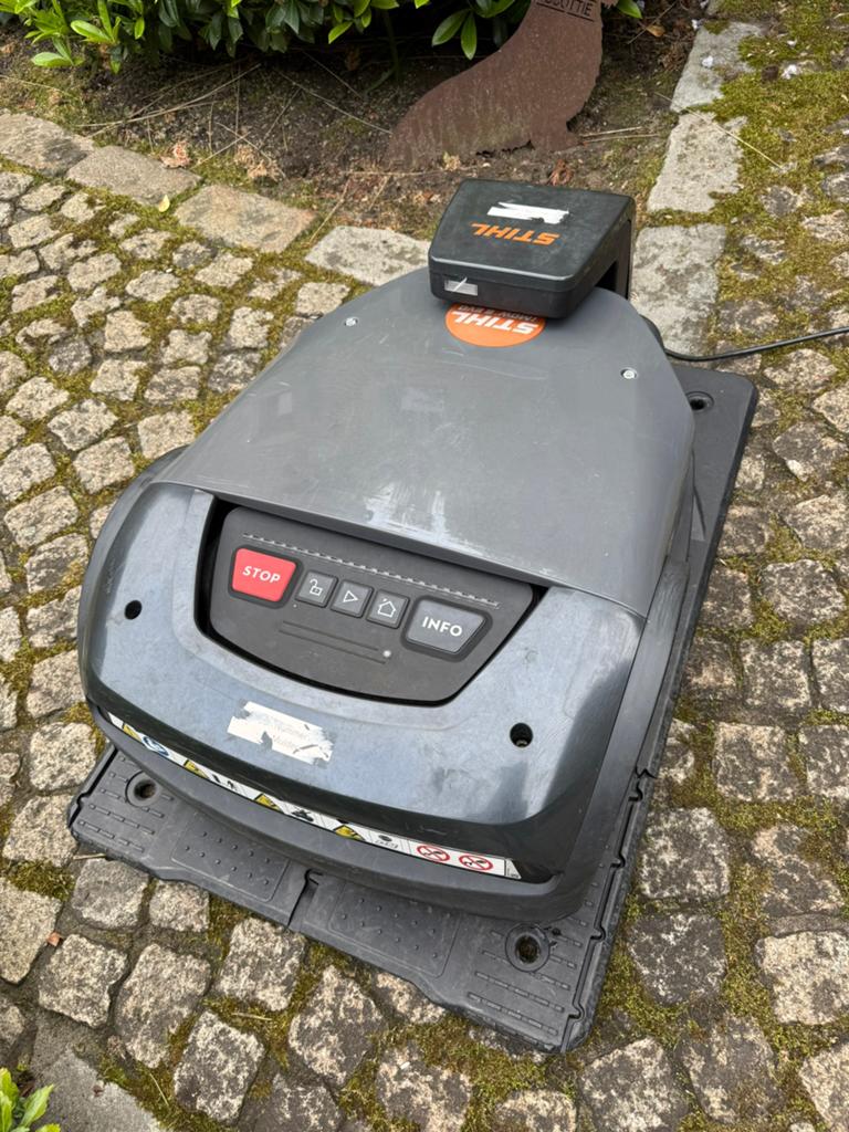 Stihl Imow 6 EVO 2024 robotmaaier, Tuin en Terras, Robotmaaiers, Ophalen