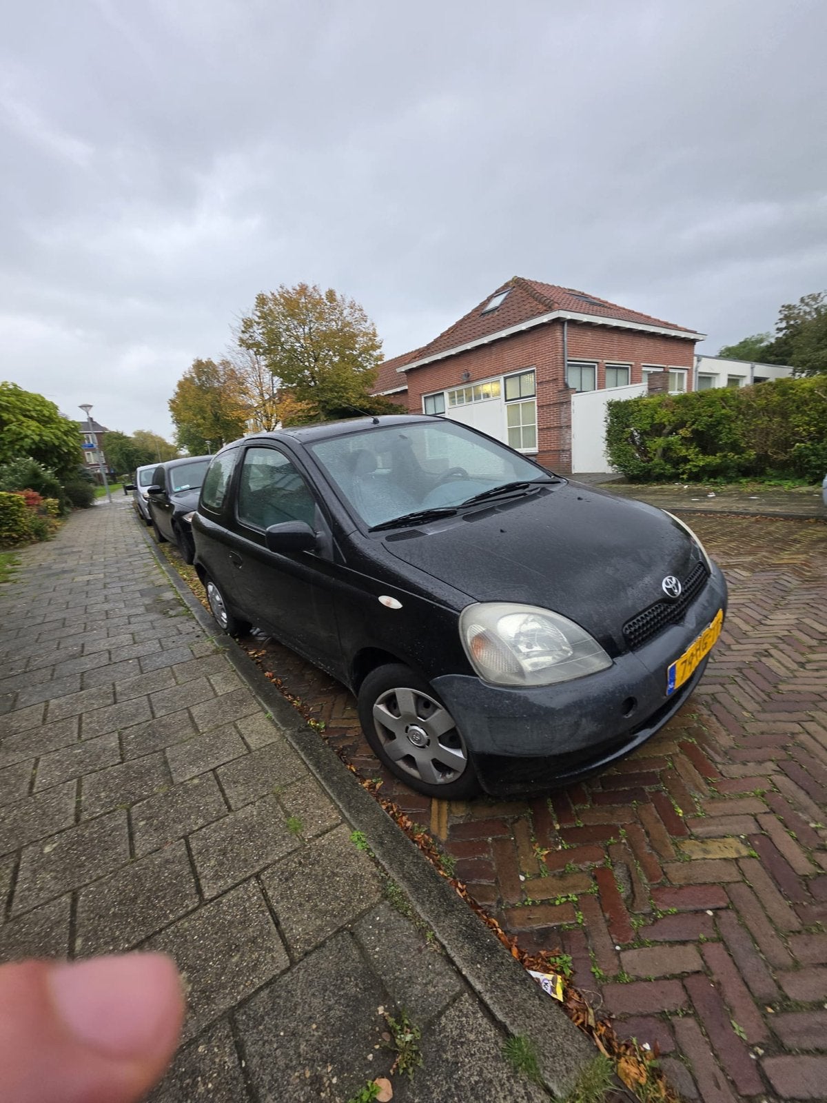 Toyota Yaris 1.0 16V Vvti 3DR 2001 Zwart, Voorwielaandrijving, 4 cilinders, 400 kg, Origineel Nederlands