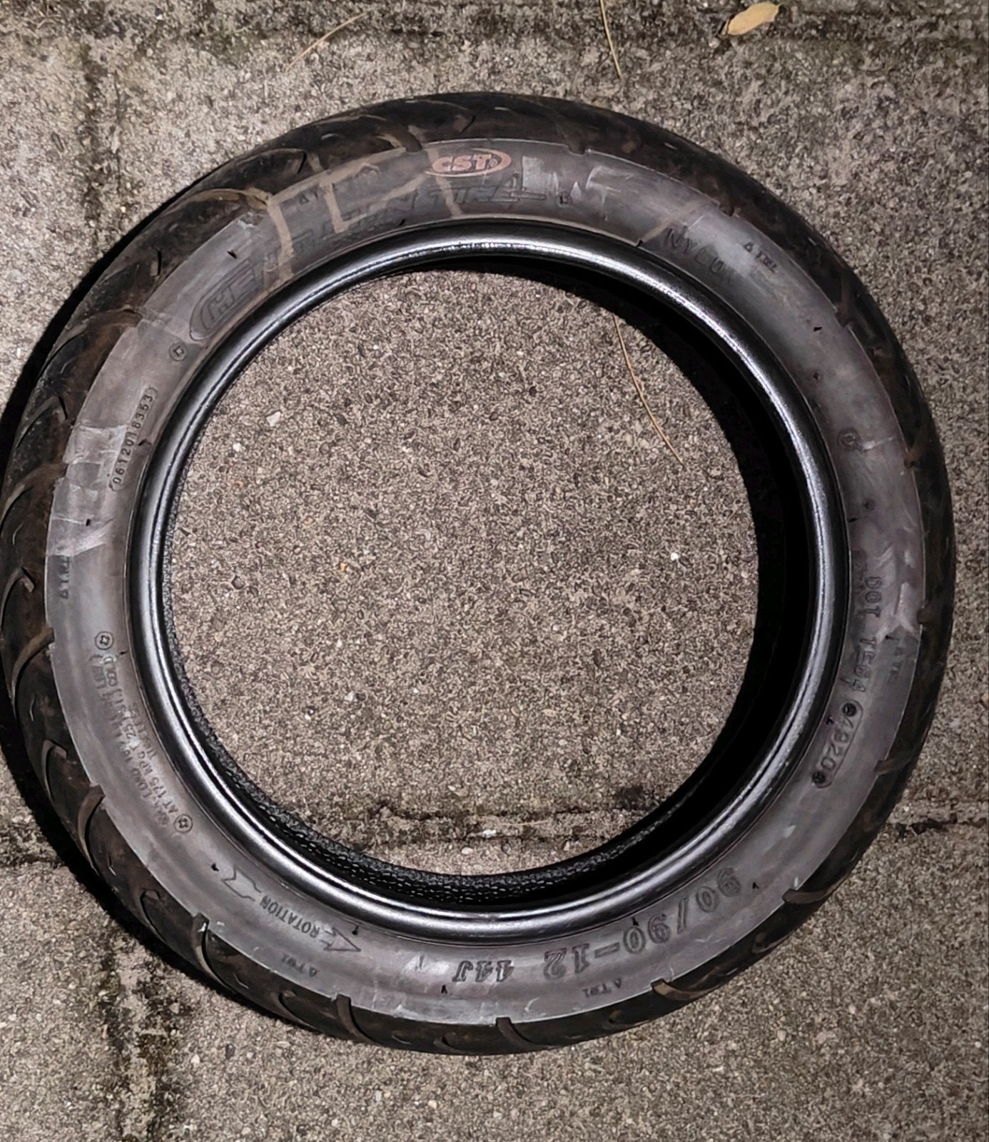 Originele NIU NQI scooter voorband - 90/90-12, Ophalen, Gebruikt