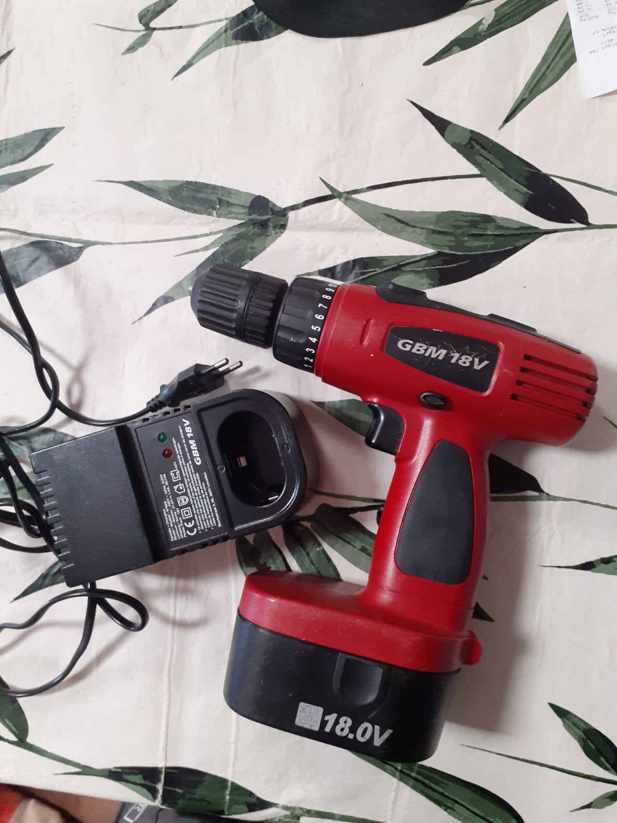 bosch gbm draadloze accuboor 18v met lader en koffer, Ophalen, Boor- en Schroefmachine