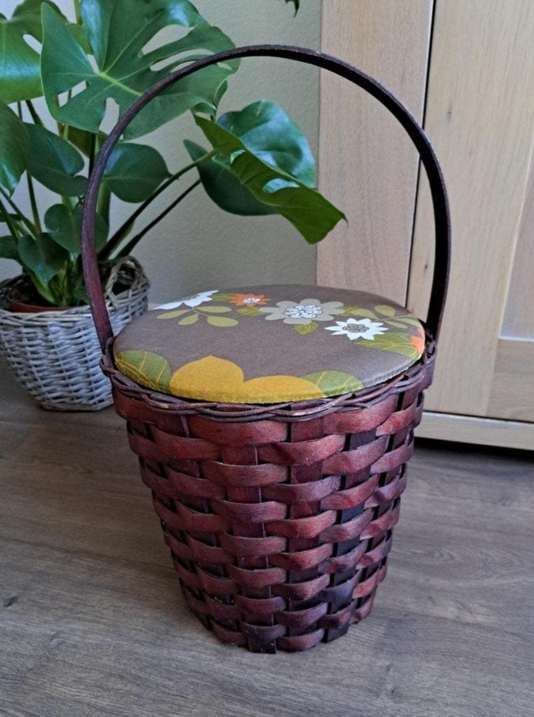 Rotan naaimand kunststof inzet naaigerei hoogte 29 cm, Ophalen of Verzenden, Gebruikt, Overige typen