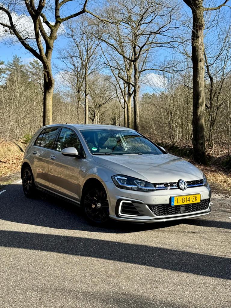 Volkswagen Golf 7,5 GTE 1.4 204pk 5D DSG 2017, Auto's, Volkswagen, Particulier, Golf, Hybride Elektrisch/Benzine, Plug-in hybride