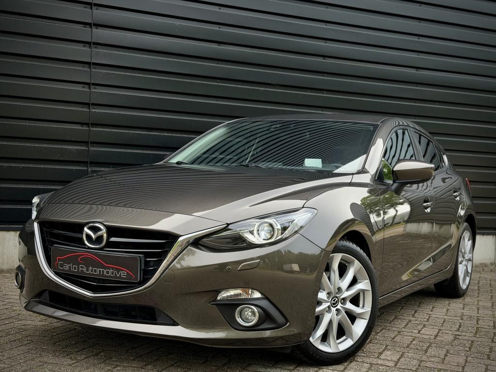 Mazda 3 2.0 TS+ HUD|DODEHOEK|BOSE|STOELVERW|NAVI|XENON, Gebruikt, 4 cilinders, Bruin, LED verlichting