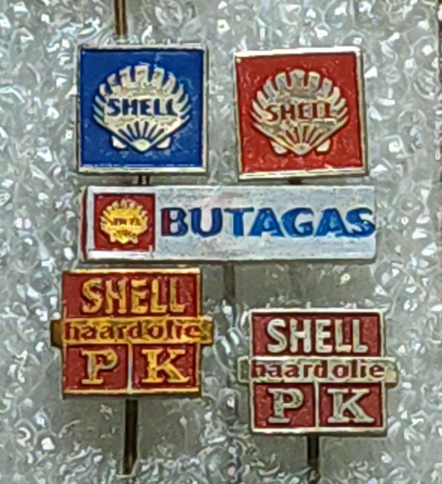 5 Vintage Shell en Butagas Speldjes - Verzameling, Ophalen of Verzenden, Gebruikt, Merk, Speldje of Pin