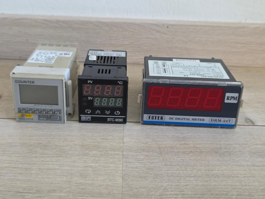 FOTEK, Omron, BTC Industriële Digitale Meters / Counters, Ophalen of Verzenden, Gebruikt