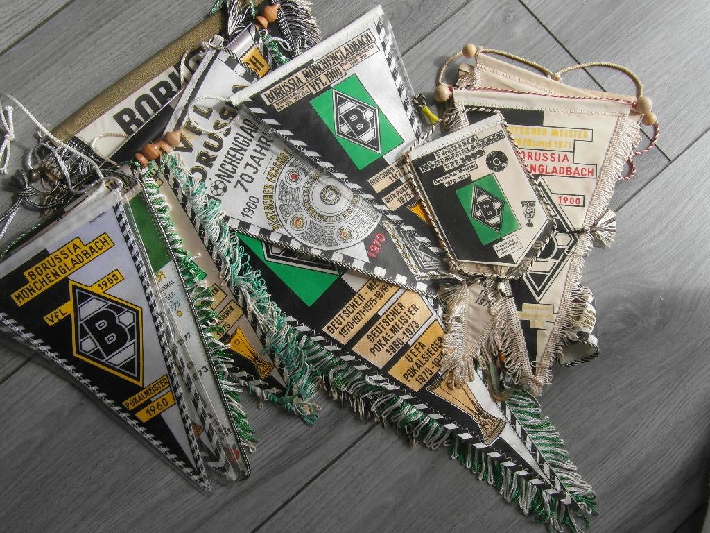voetbal vanen borussia mönchengladbach 16 x verzameling, Verzamelen, Sportartikelen en Voetbal, Ophalen of Verzenden, Gebruikt