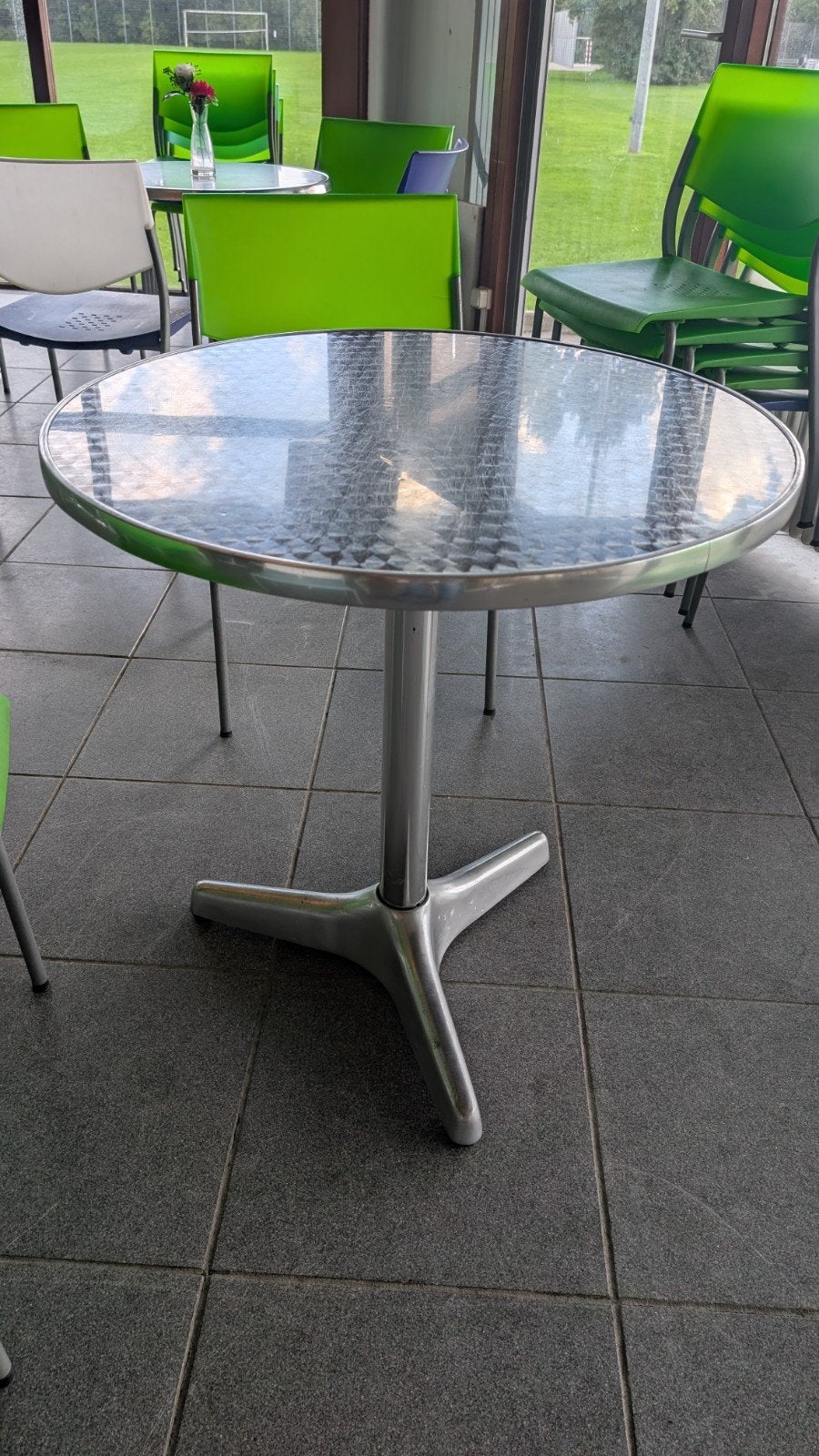 Ronde RVS bistro tafels 10 stuks, Tuin en Terras, Ophalen, Gebruikt, Rond, Rvs