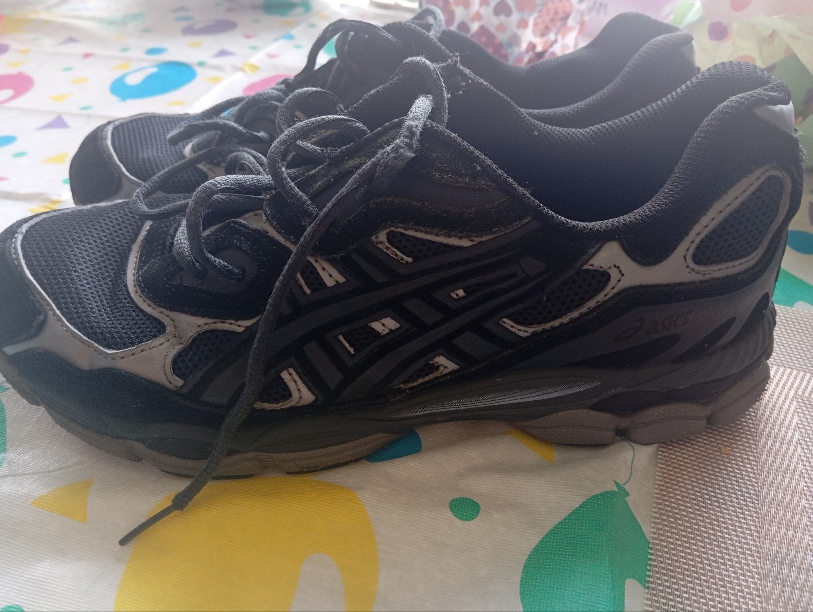 ASICS hardloopschoenen - Zwart, Ophalen of Verzenden, ASICS, Gedragen, Sportschoenen