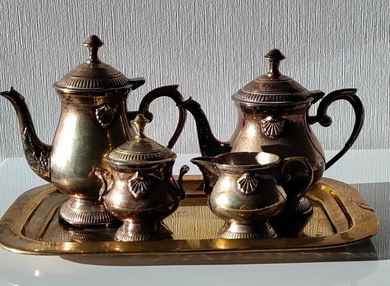 ANTIEKE vierdelige Koffie- en Theeservies, Ophalen of Verzenden