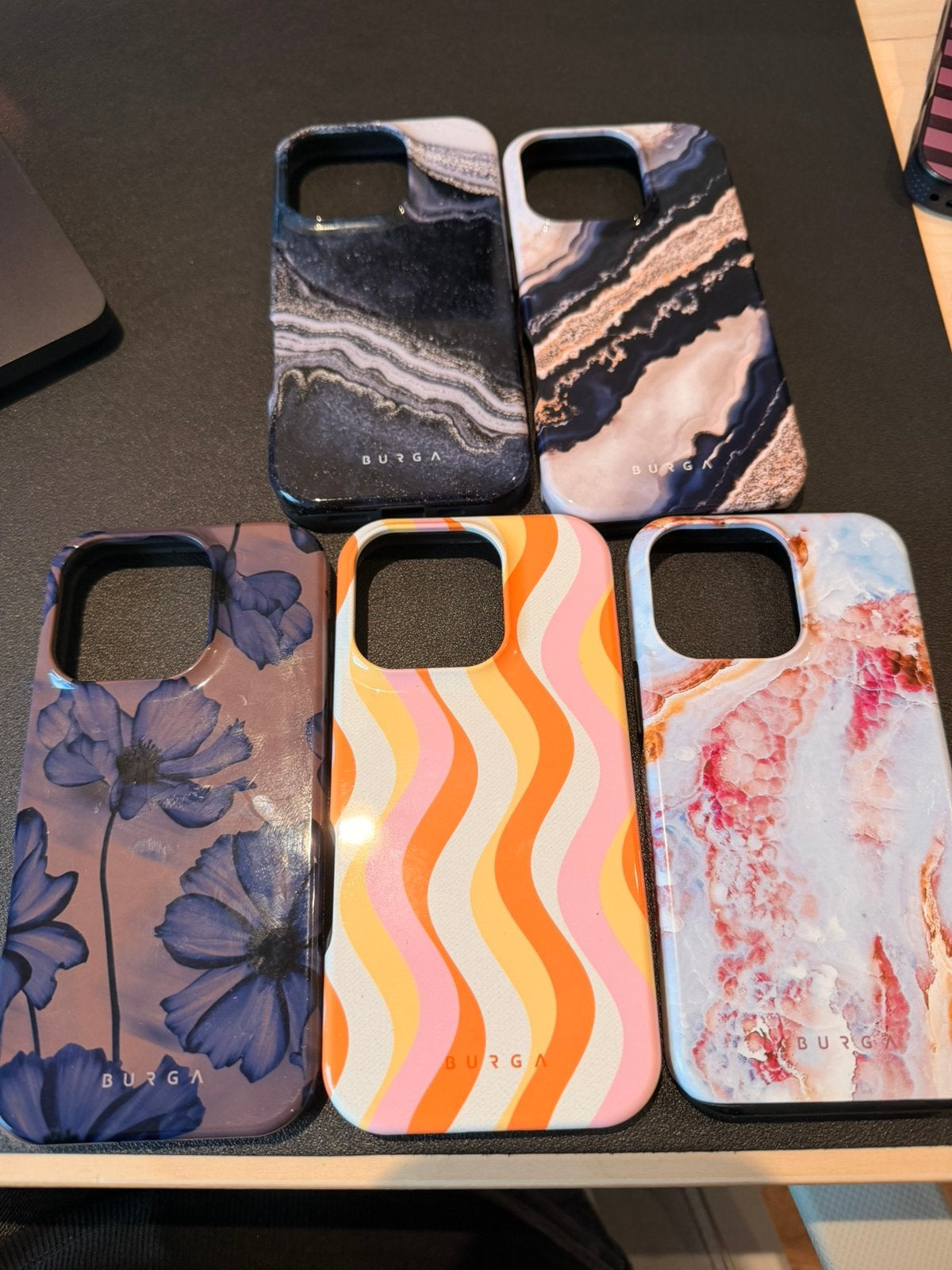 Burga hoesjes iphone 16 pro, Ophalen, Zo goed als nieuw